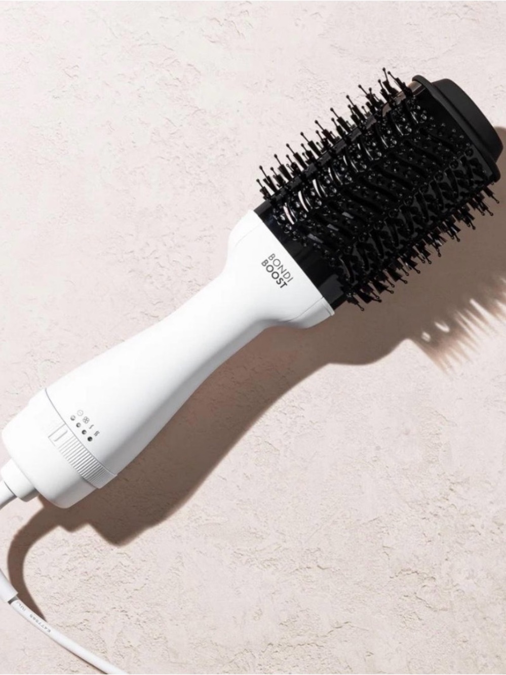 BondiBoost Blowout Brush 2” – used twice- in Box ✨